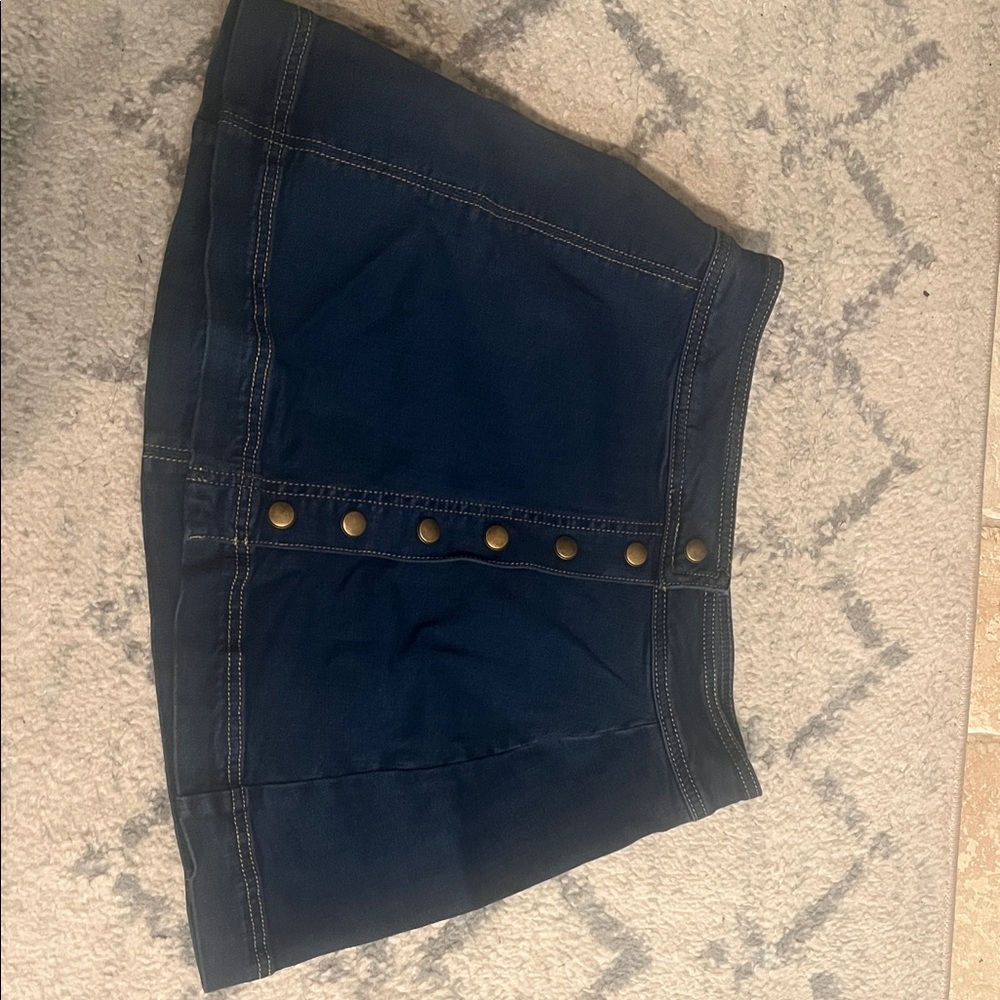 Stylish Blue Button-Front Skirt